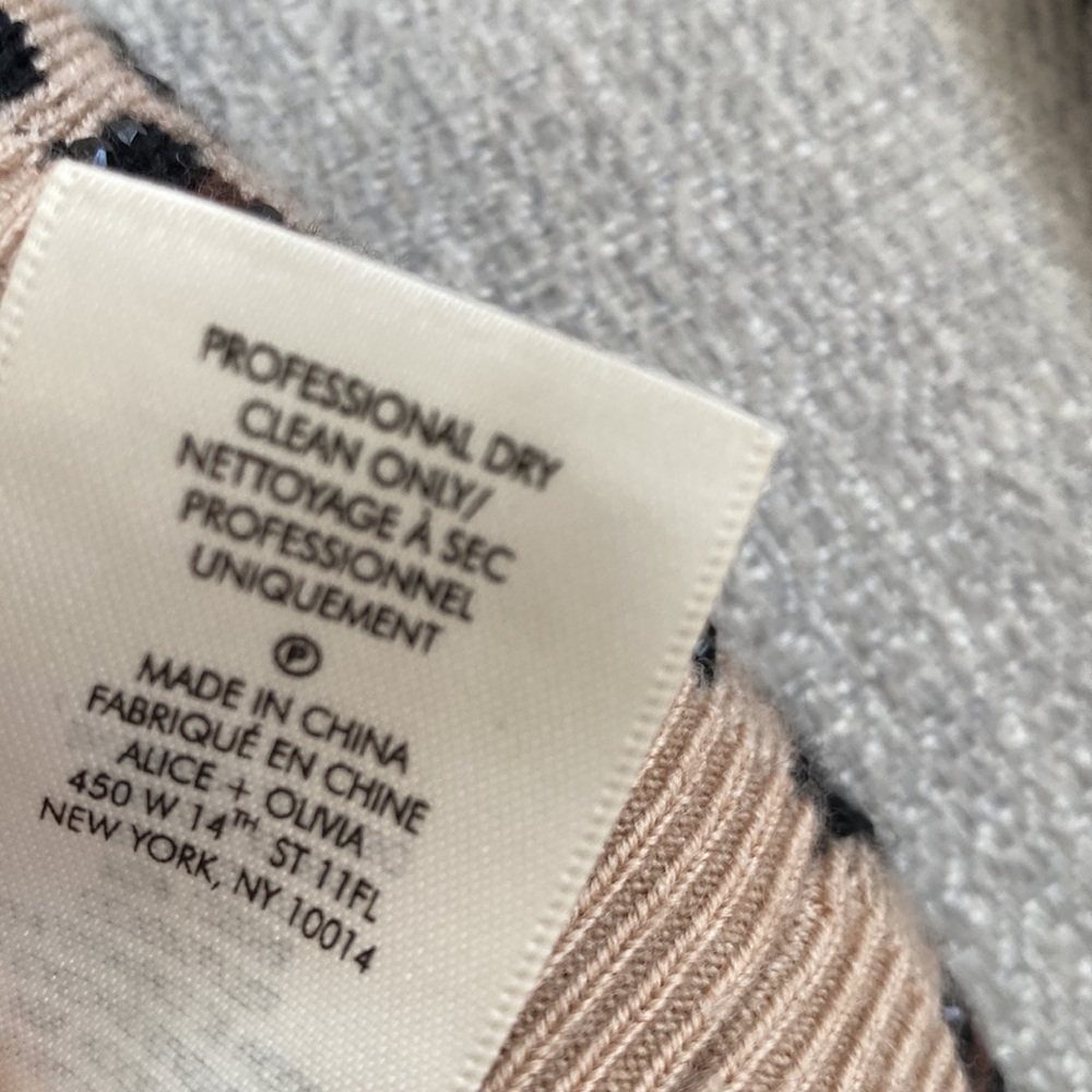 Alice And Olivia Connie Embellished Leopard Sweater size XS - Picture 11 of 13